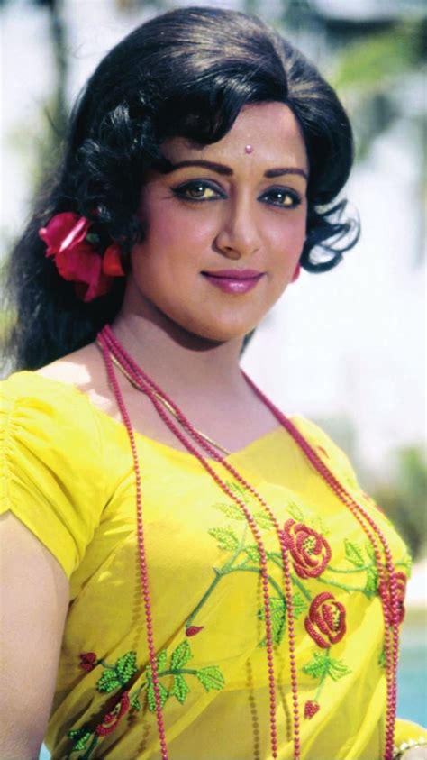 hema malini nangi photo